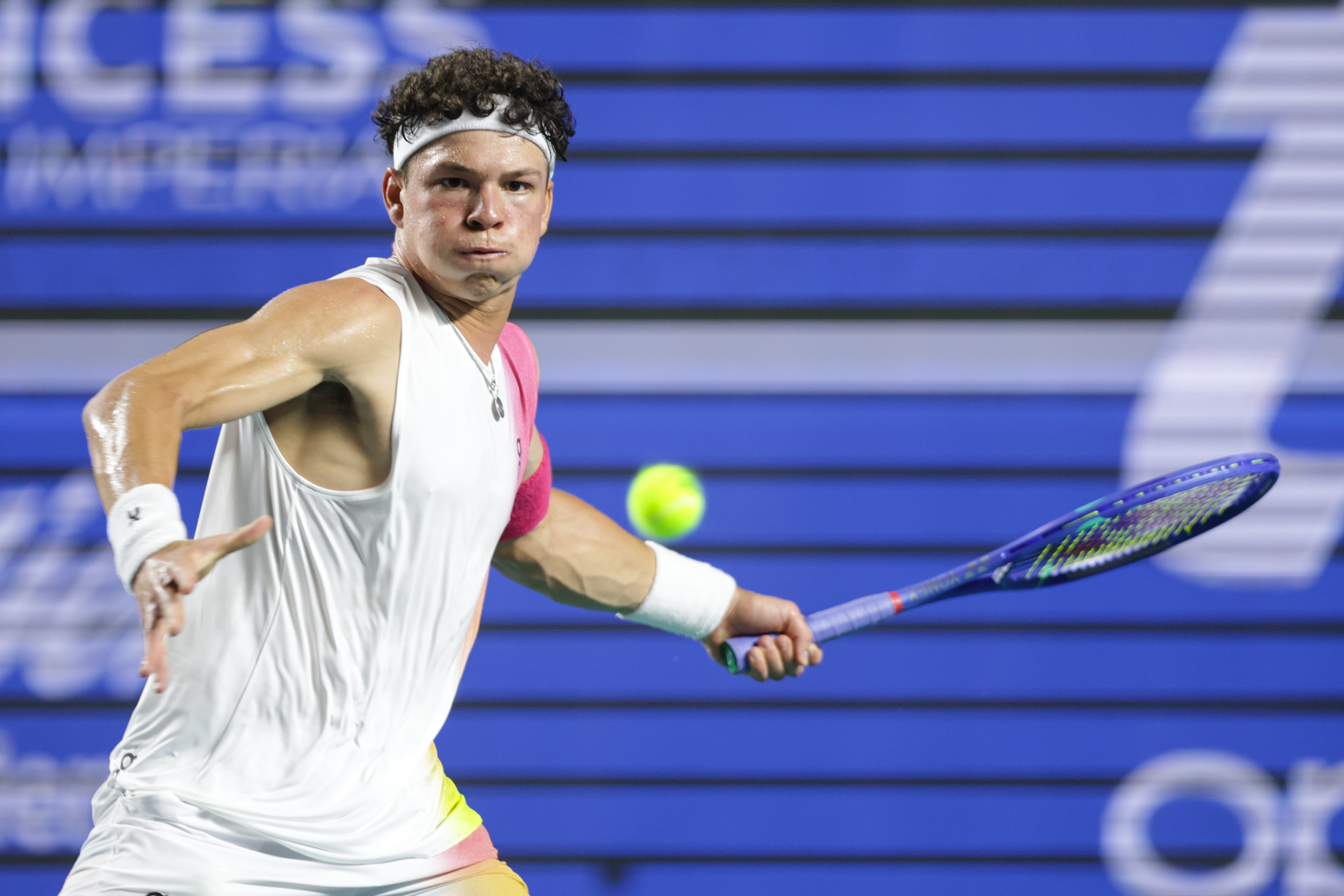 kaiyun登录入口-&quot;北美洲网球明星邀请赛：巅峰对决展现顶级水平&quot;的简单介绍