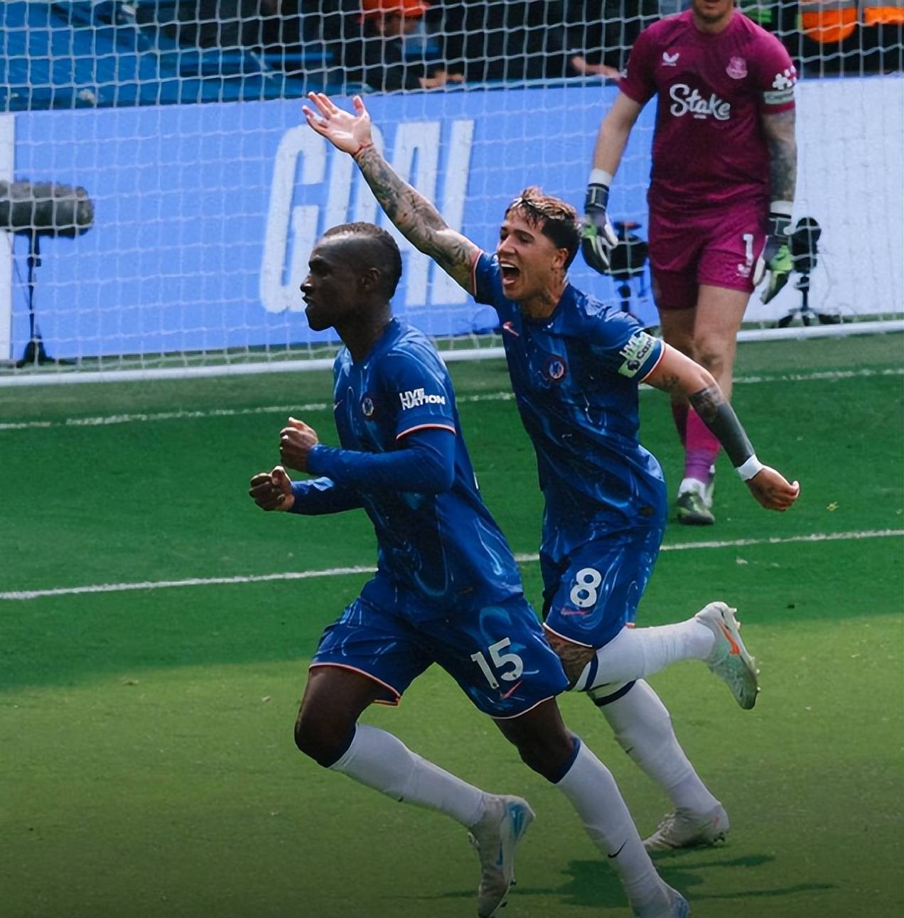 kaiyun体育app-切尔西战术调整见成效，迎来连胜潮