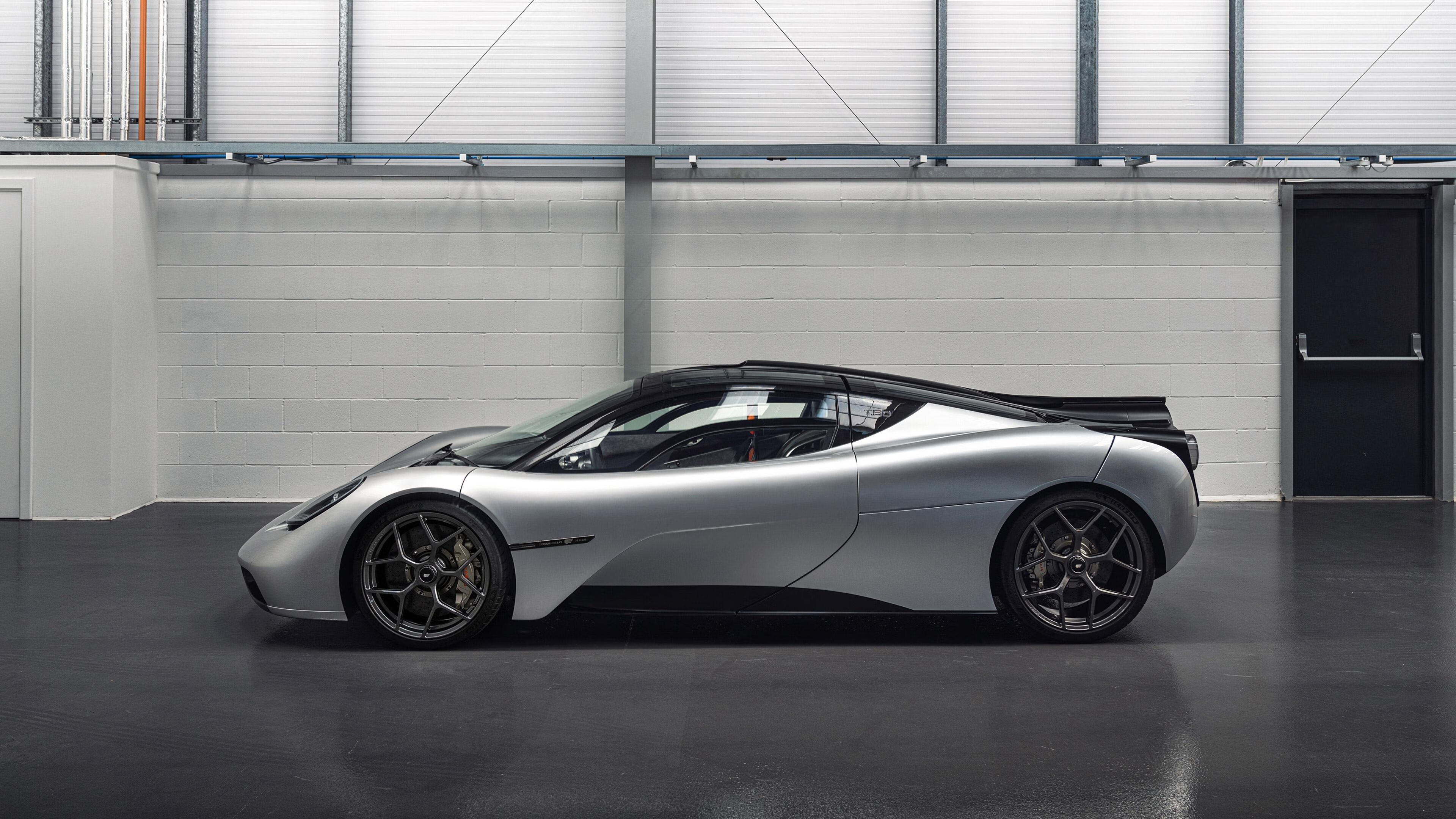 公牛击败热火,全明星赛前哨战中德罗赞罚球绝杀,罗德曼公牛队比赛视频