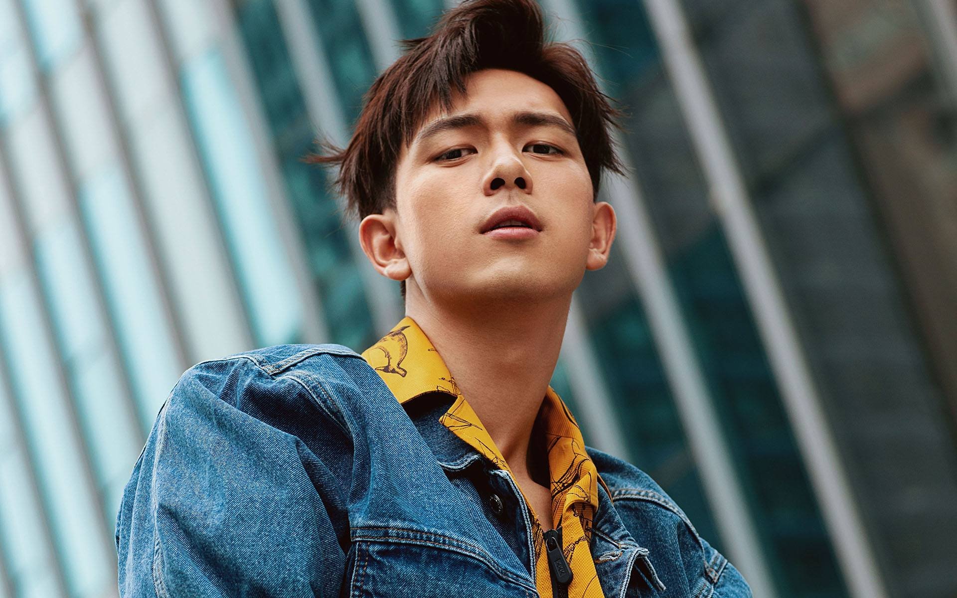 石油人篮板球争夺激烈，石油人篮板球争夺激烈比赛视频