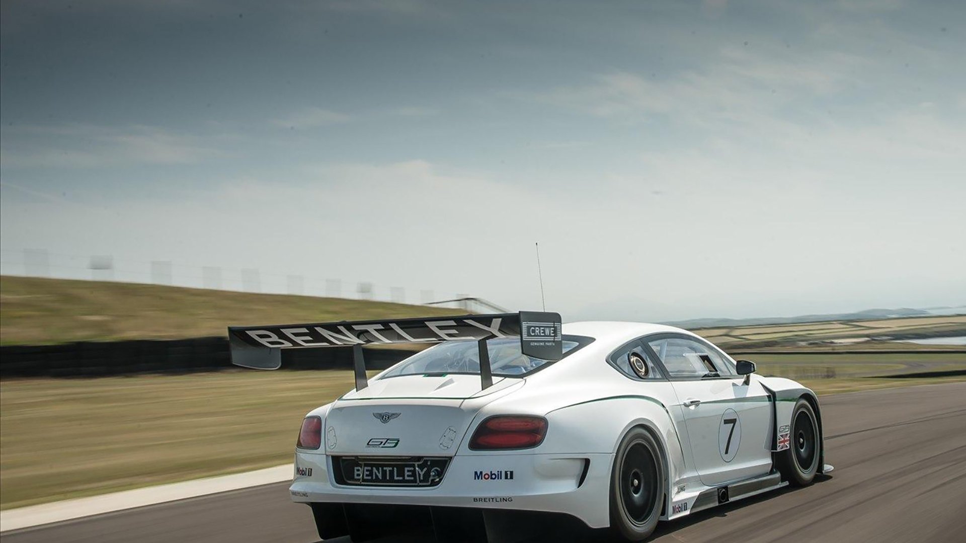 中小学体育课程内容优化实践，中小学体育课程一体化研究