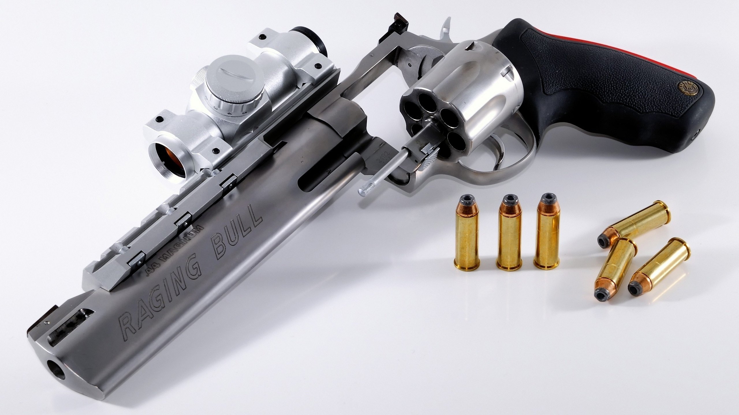 俱乐部财务：投资回报与风险分析，俱乐部收益来源