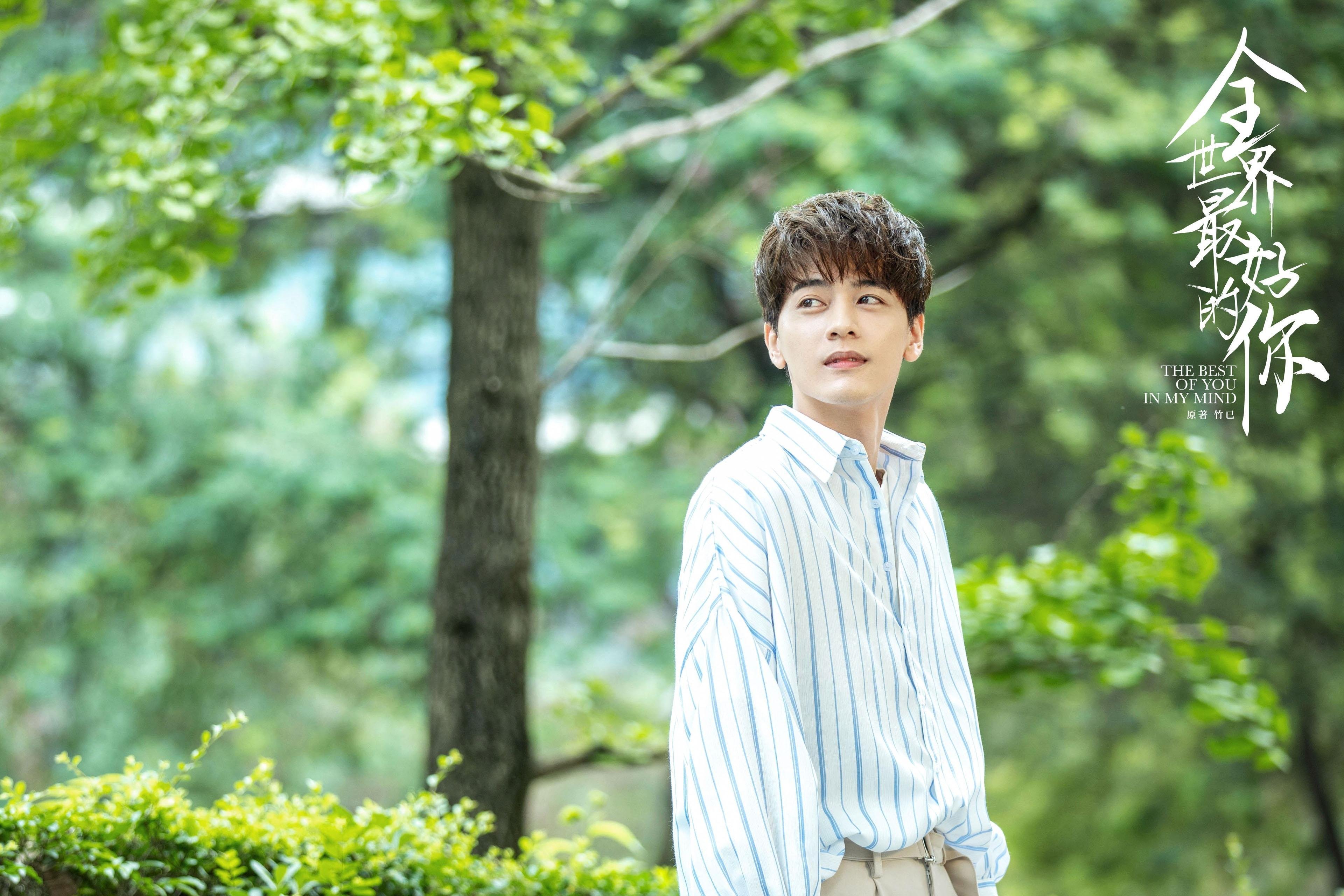 “2025世界运动会：高新体育中心武术选手拼技巧，精彩绝伦”