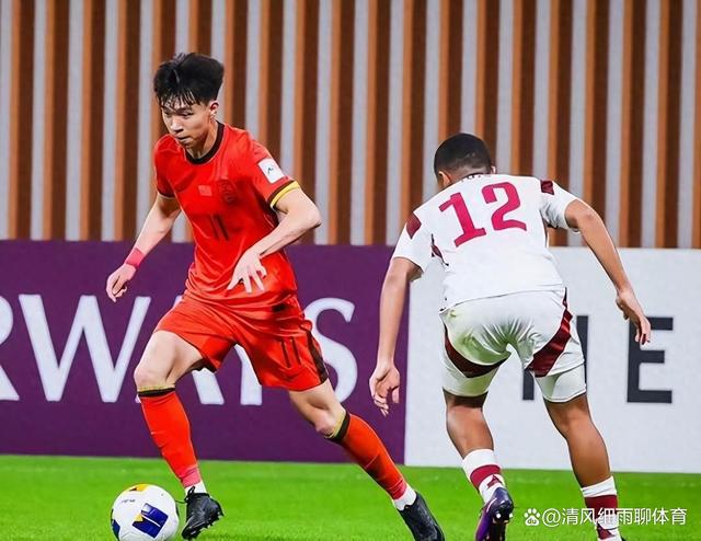 关于开云体育:中国足球归化“骑虎难下”，球迷：归化球员是“救星”还是“鸡肋”？的信息