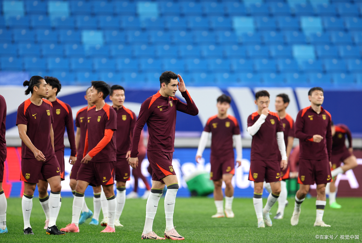 关于开云体育:世界杯预选赛激战正酣，各路豪强争夺出线权的信息