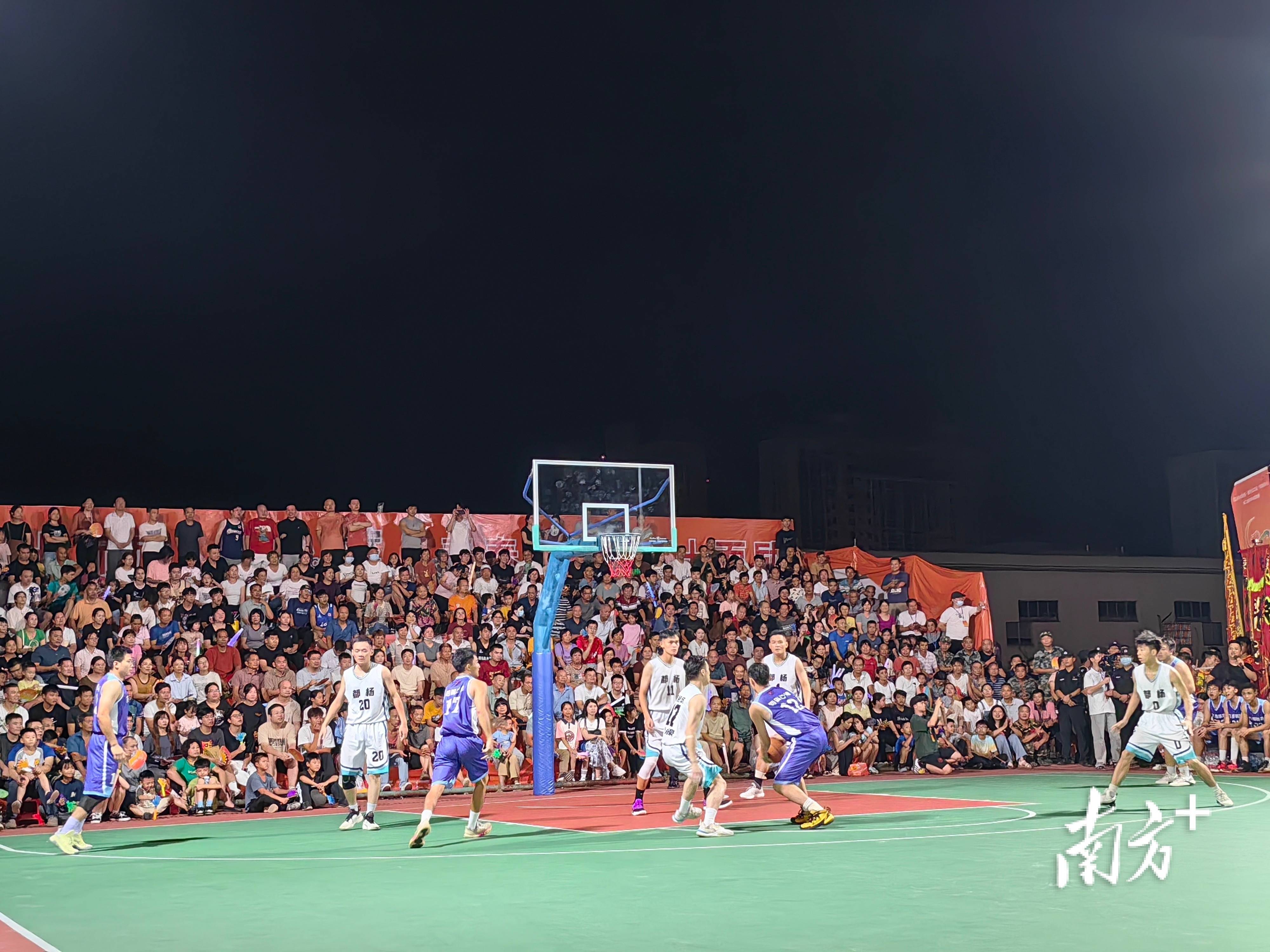 开云体育：校园篮球赛事：激情碰撞，未来之星的摇篮的简单介绍