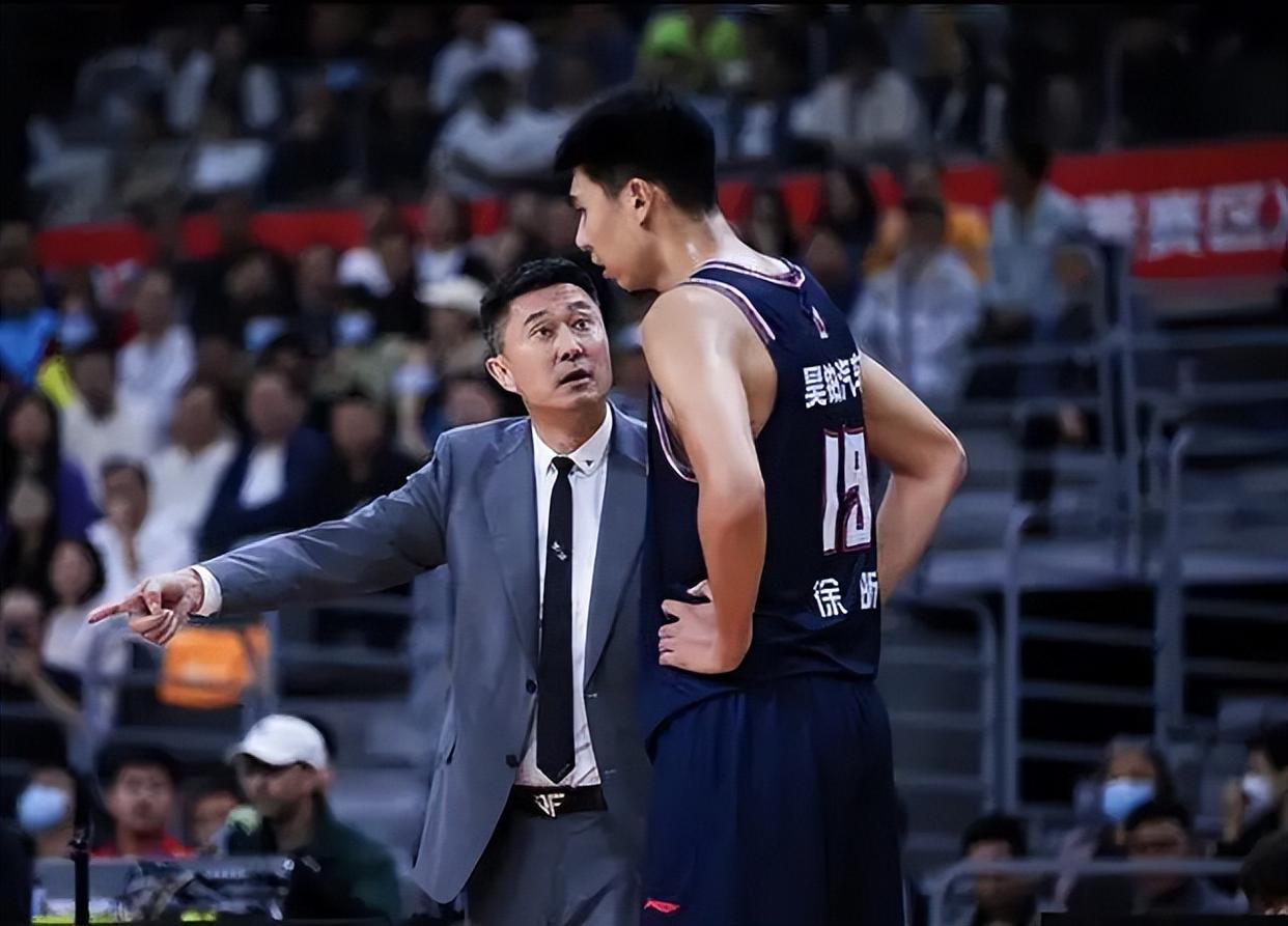 开云-开云体育：CBA季后赛，战术调整是否真的能改变比赛的走向？的简单介绍